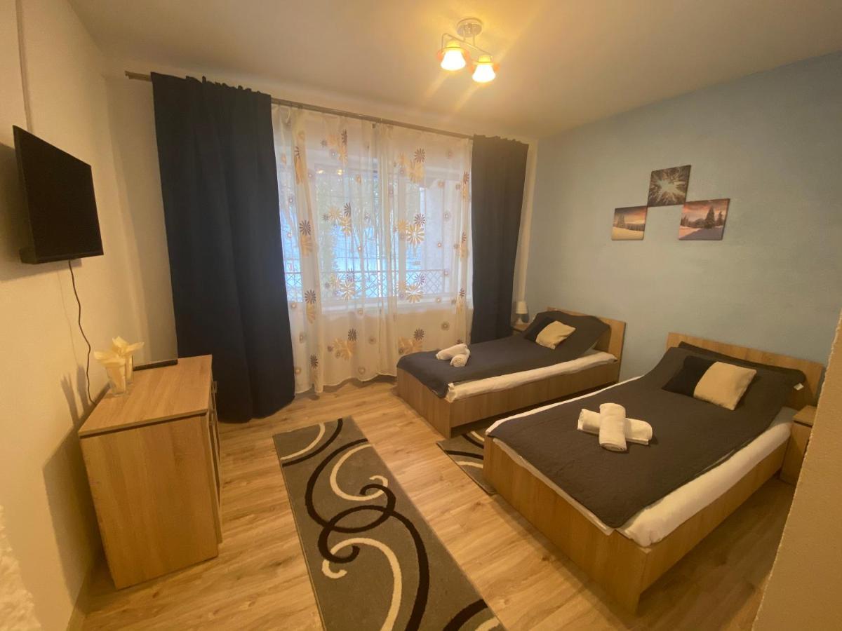 Guest House Zoreni Mociu Luaran gambar