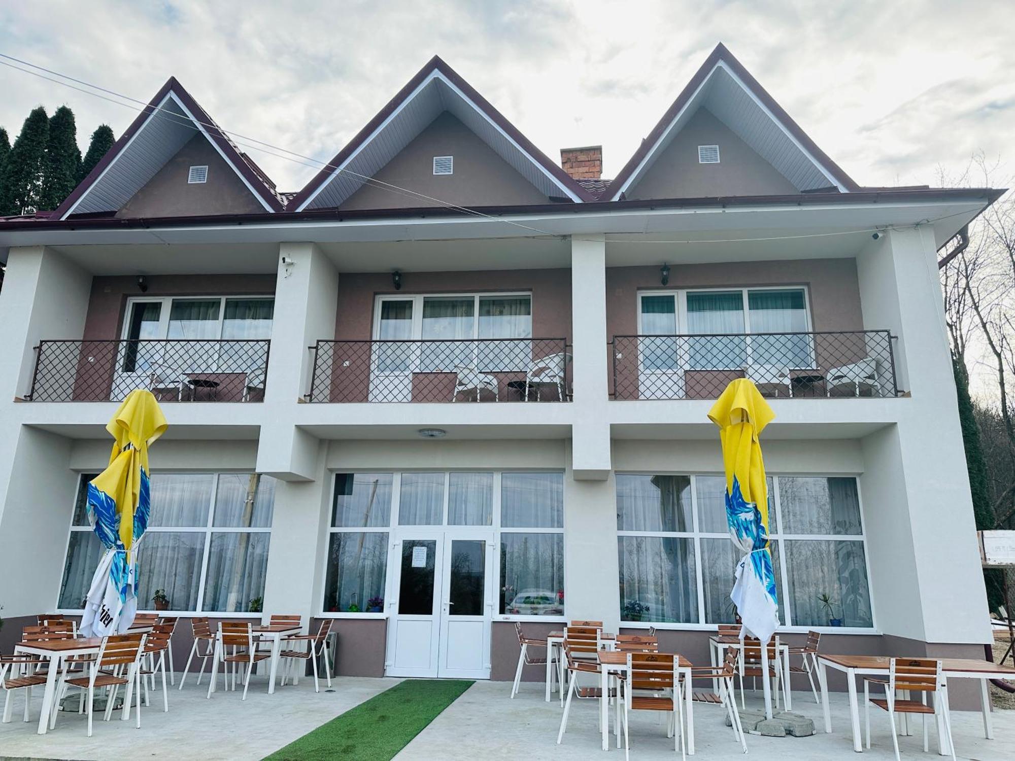 Guest House Zoreni Mociu Luaran gambar